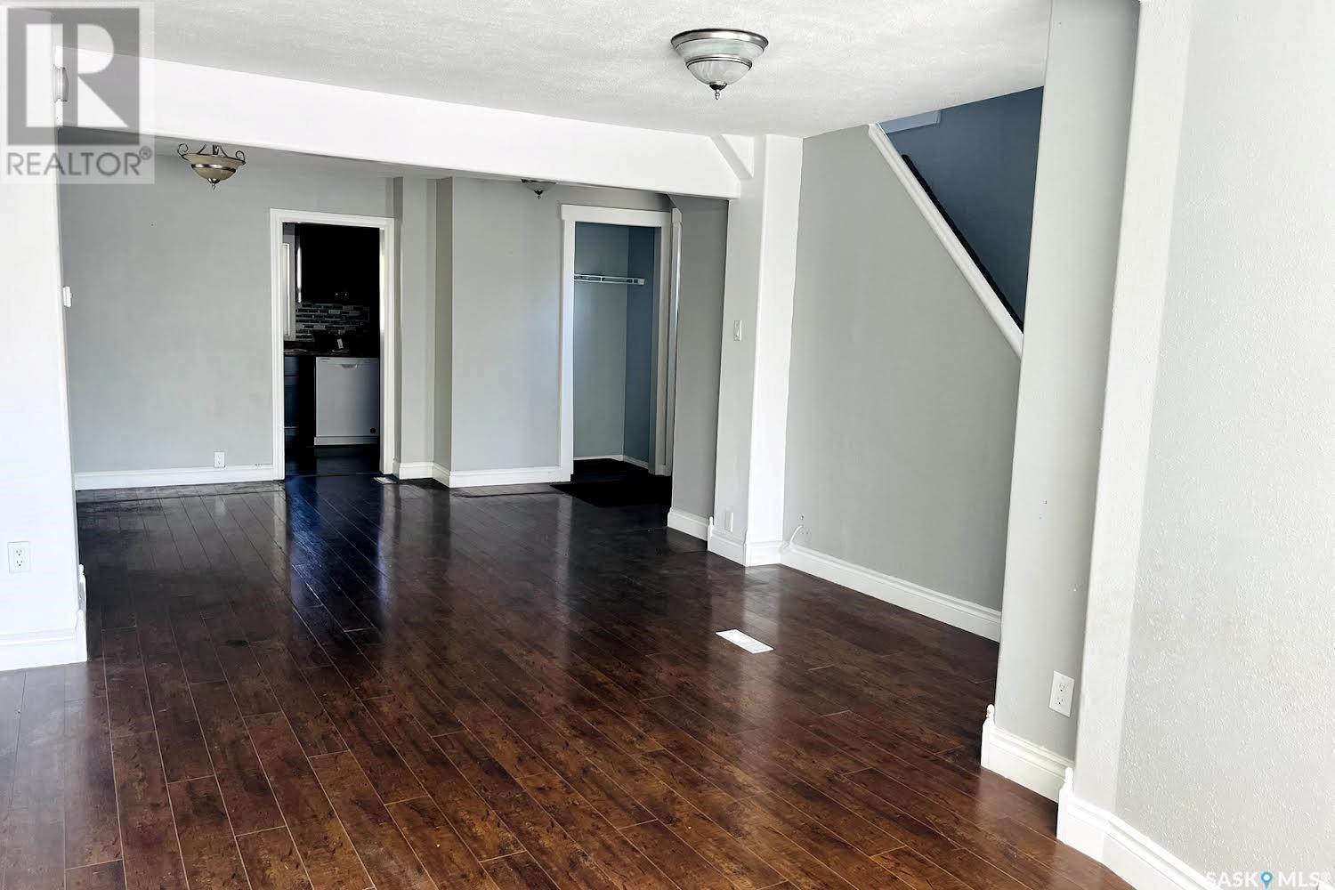 344 Lillooet STREET W