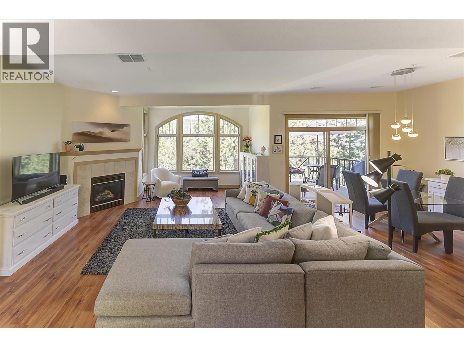 1795 Country Club Road Unit# 206 Lot# 14