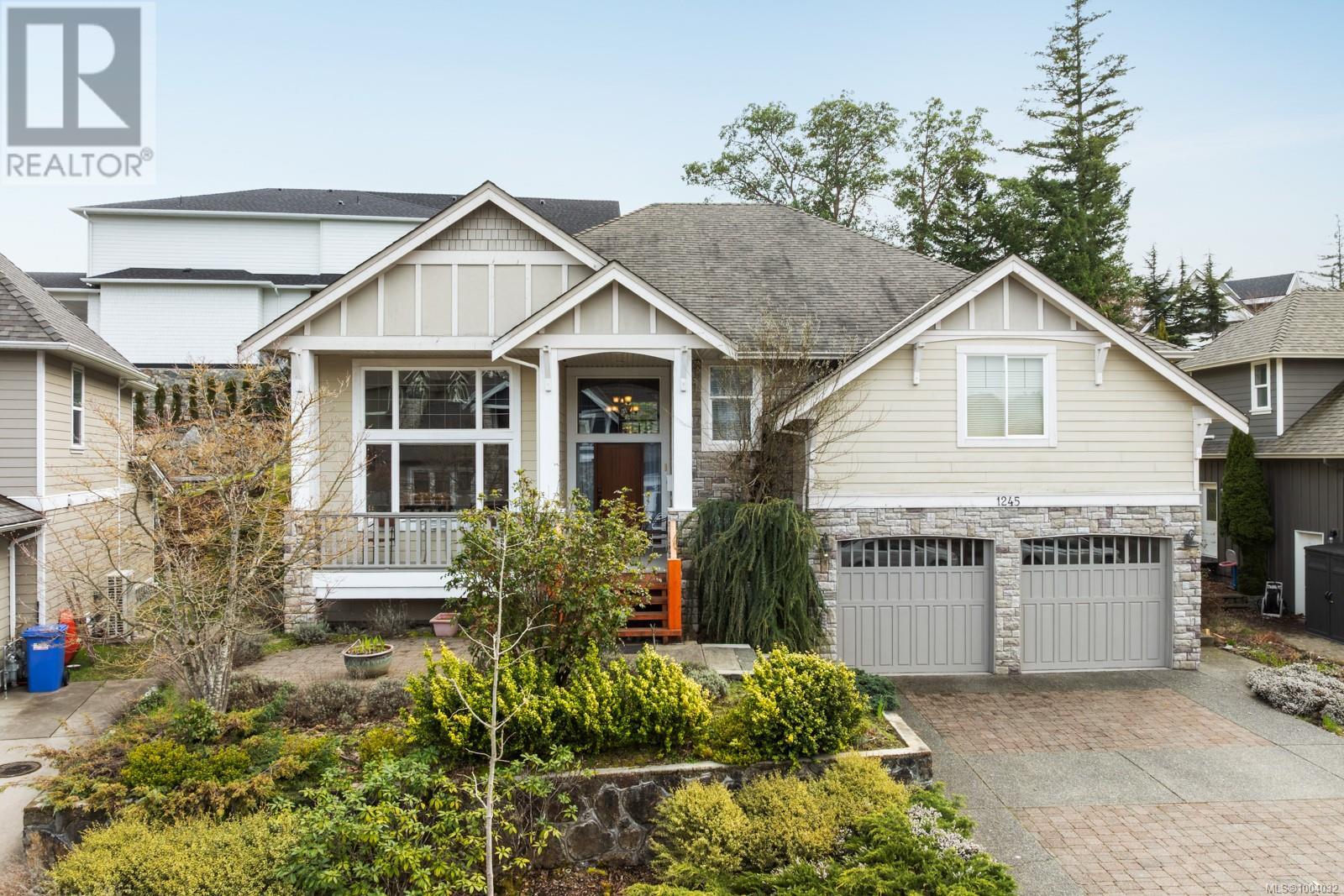 1245 Rockhampton Close