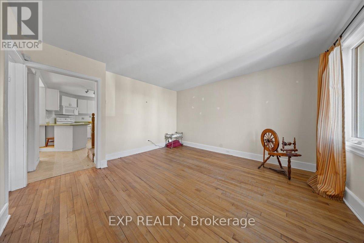146 LAVAL STREET