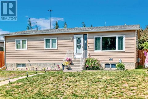 172 Big Hill Circle SE Airdrie AB T4A1R8