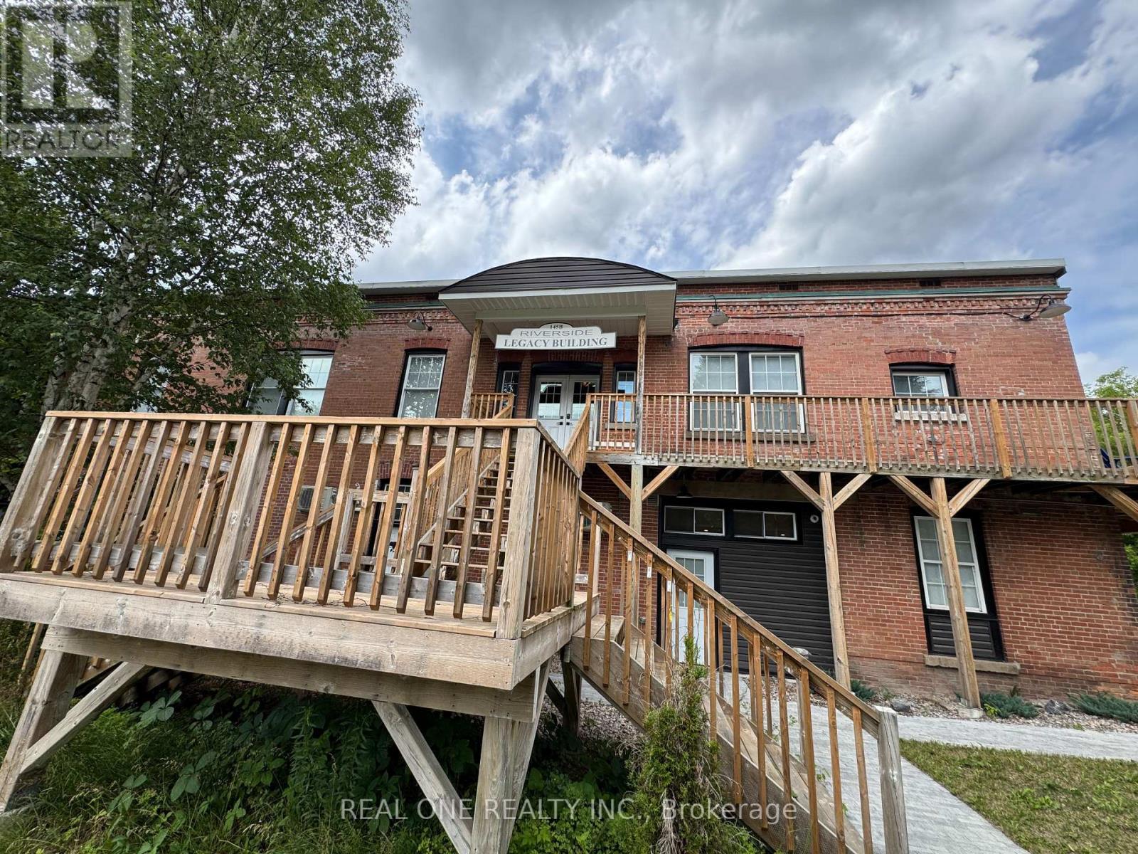 145 SYPLES STREET