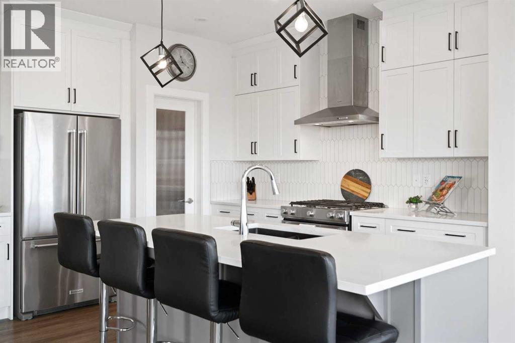 139 Creekstone Way SW