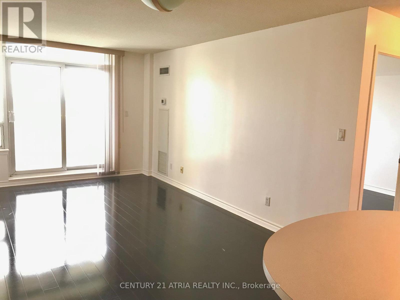 1111 - 3 REAN DRIVE