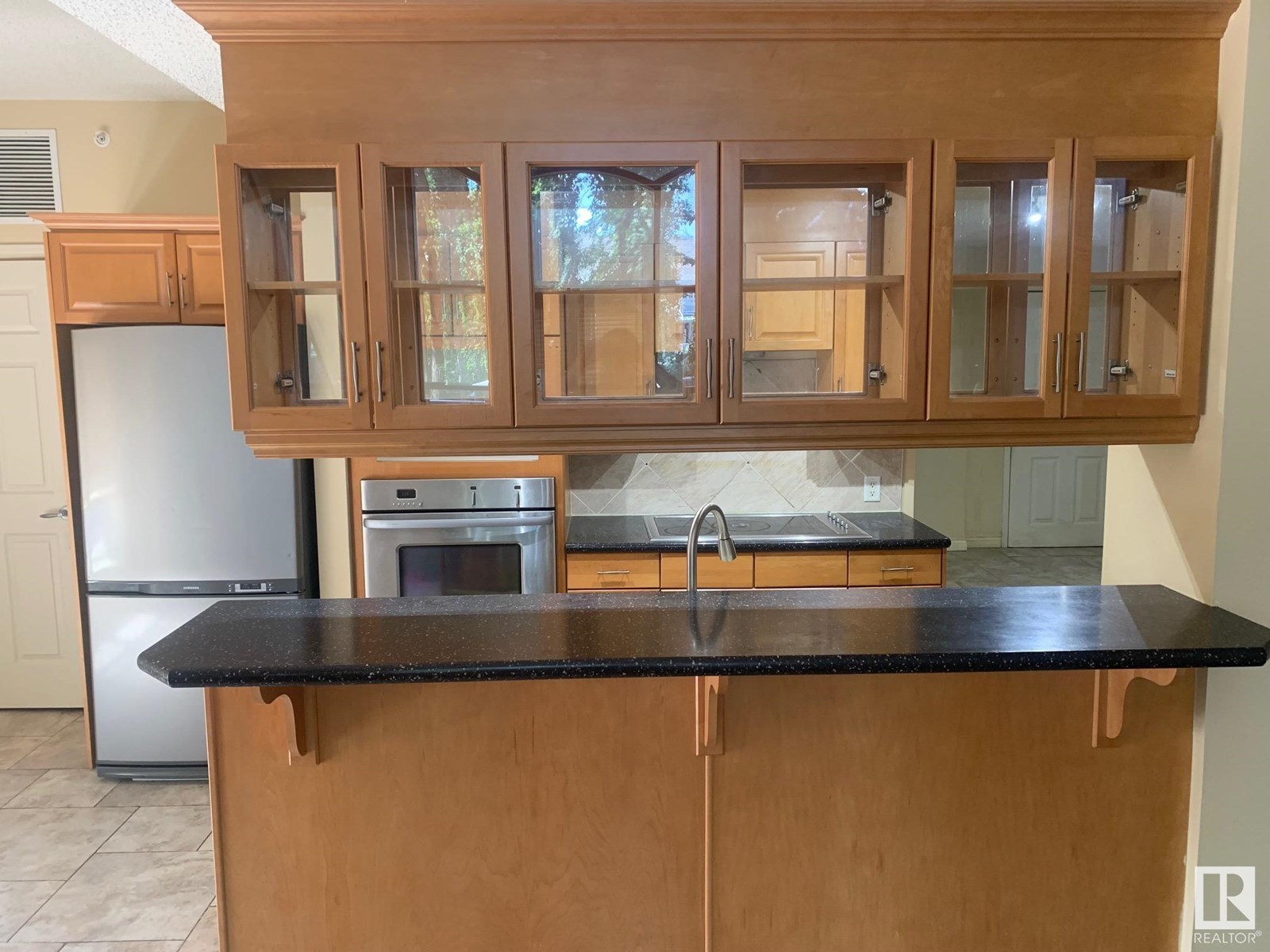 #105 10108 125 ST NW