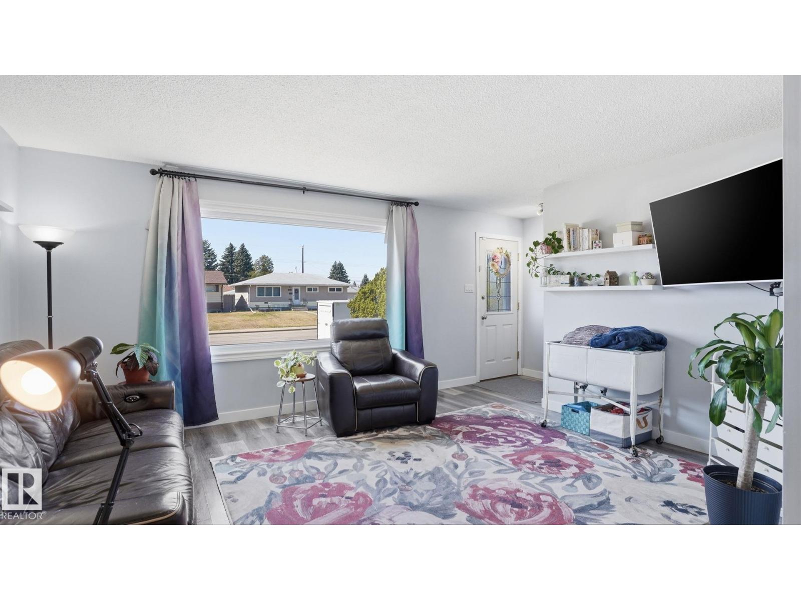 13533 119 ST NW