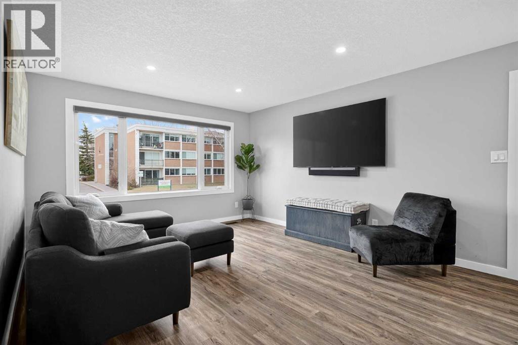 252 Allan Crescent SE