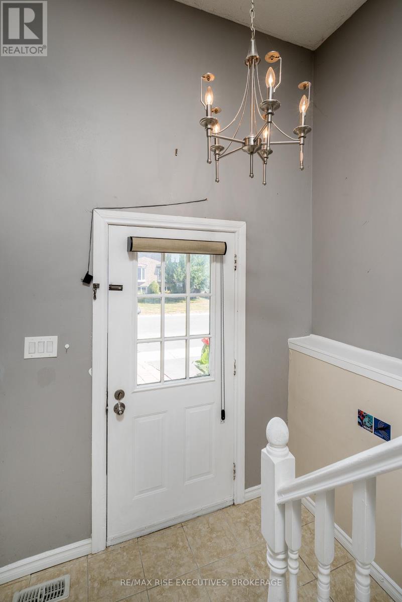 337 OWENS CRESCENT
