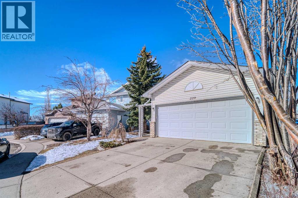 239 Arbour Wood Close NW