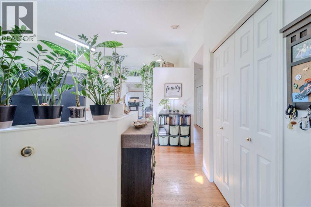 239 Arbour Wood Close NW
