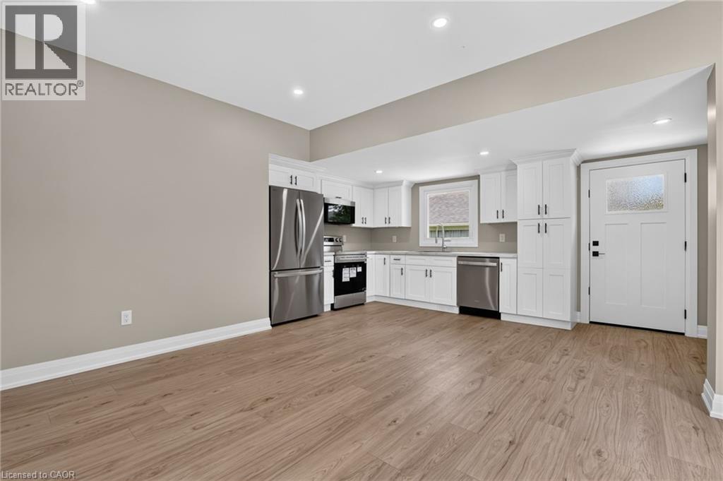 317 ALDER Street W