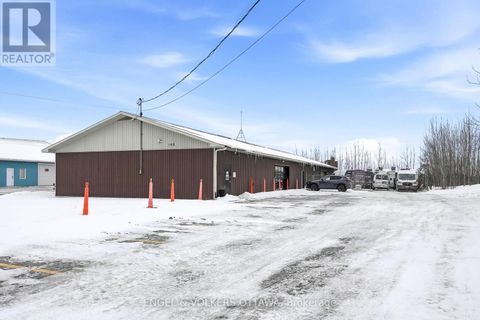 162 WESCAR LANE Ottawa ON K0A1L0