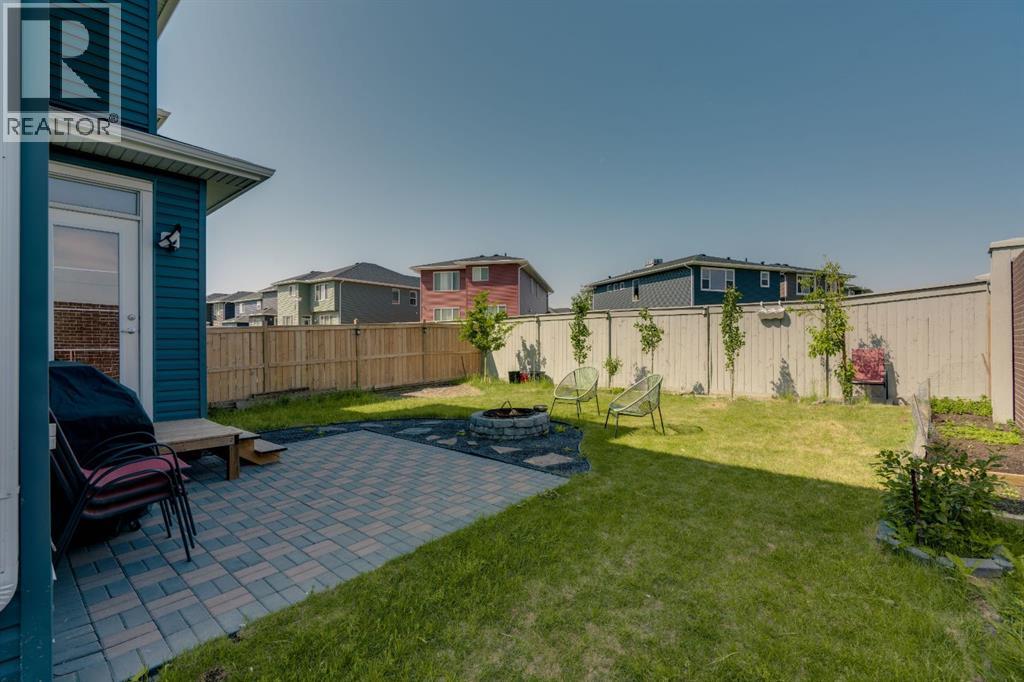73 Red Sky Terrace NE