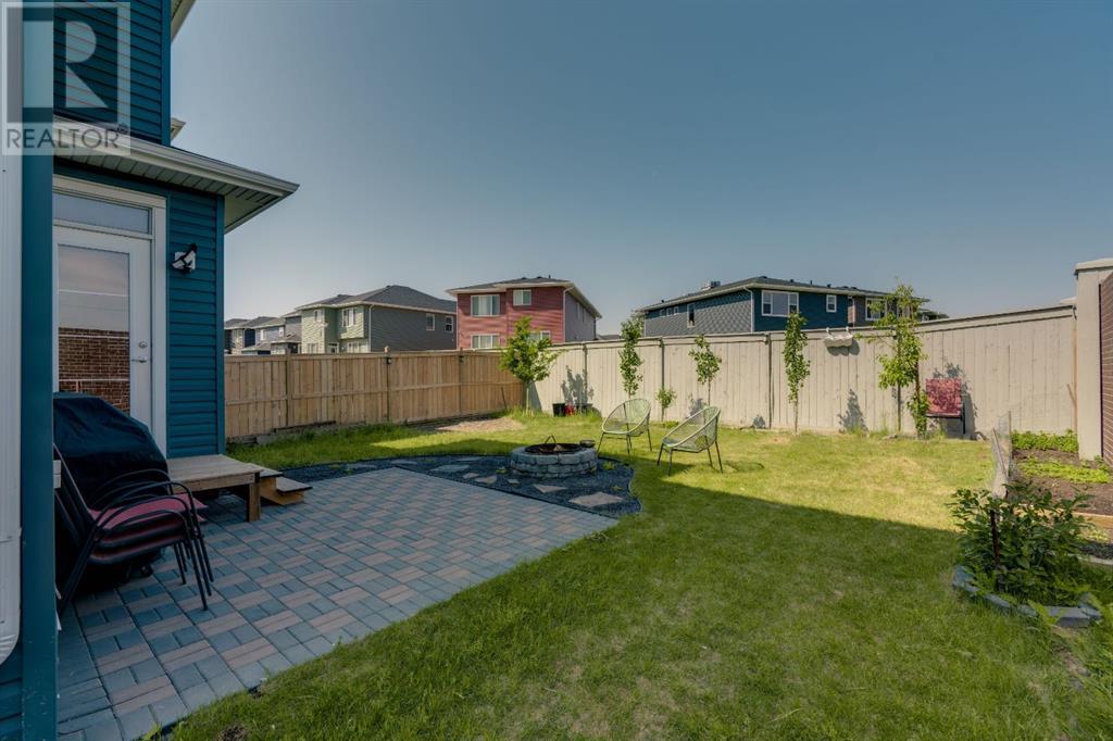 73 Red Sky Terrace NE