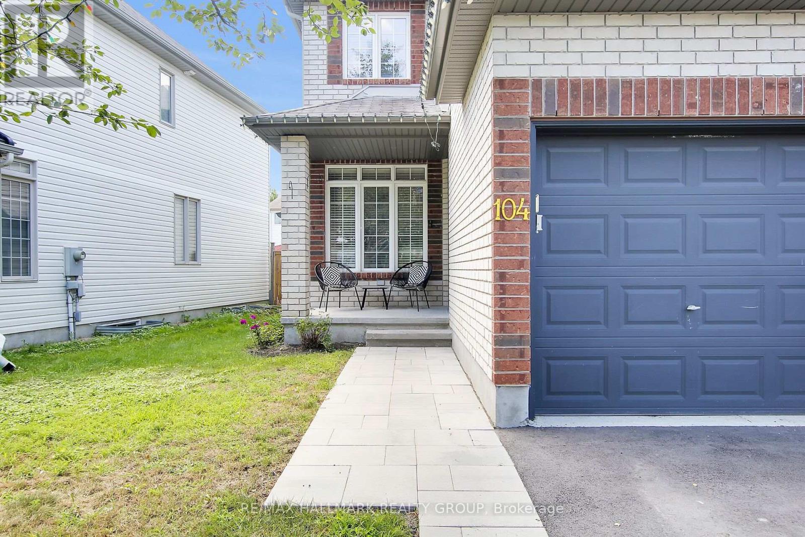 104 STRATHCARRON CRESCENT