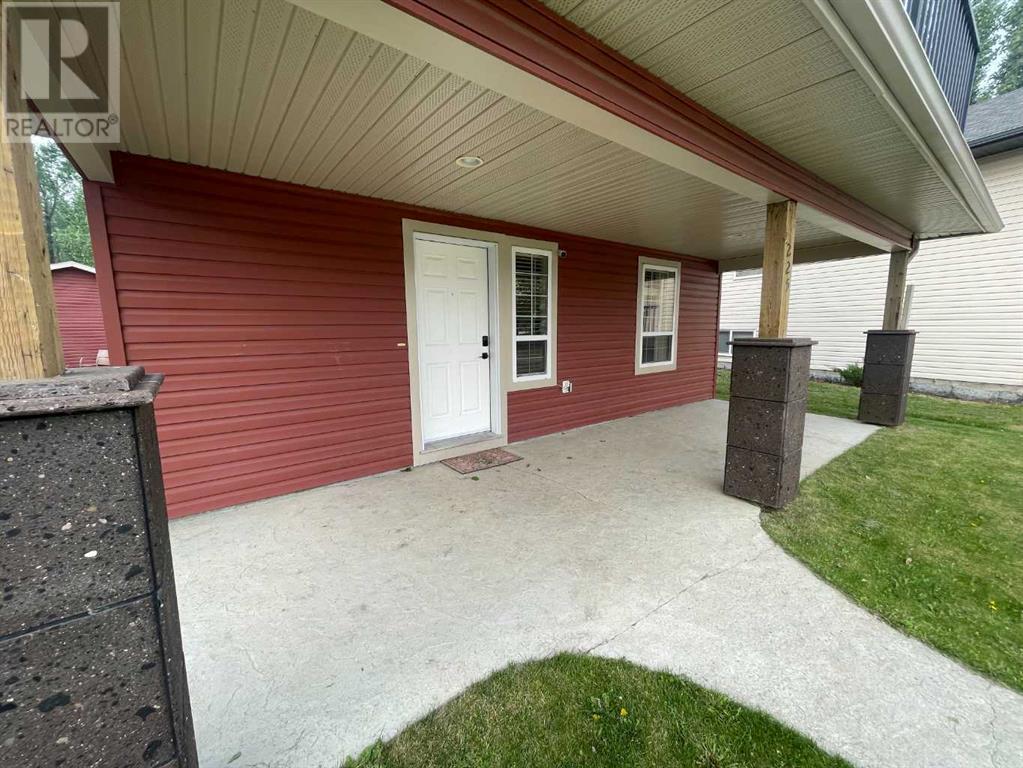 225 Valarosa Place