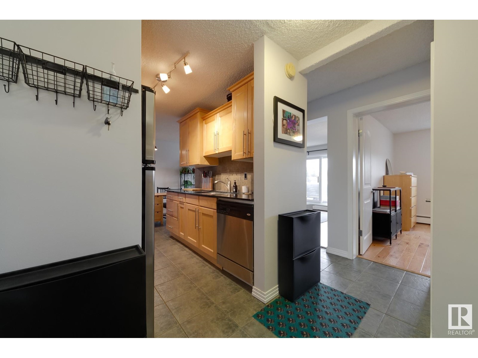 #305 8215 83 AV NW