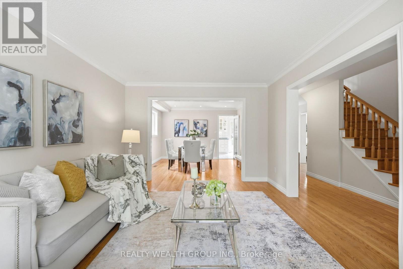 23 PIPERS GREEN AVENUE