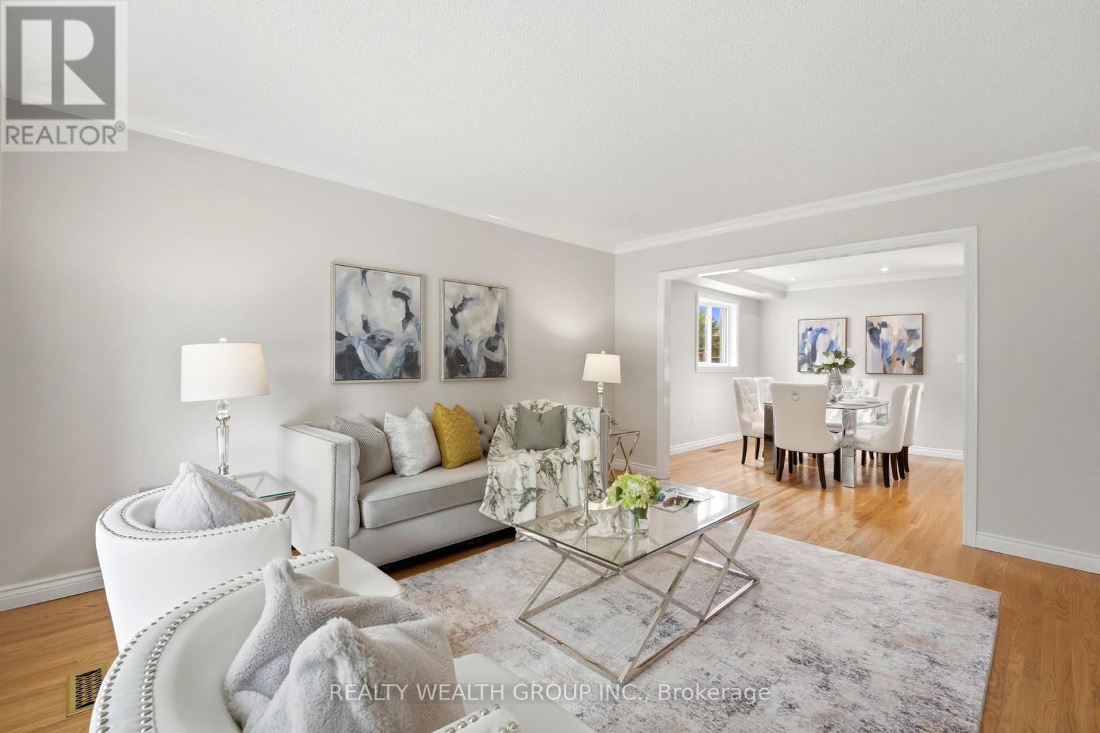 23 PIPERS GREEN AVENUE