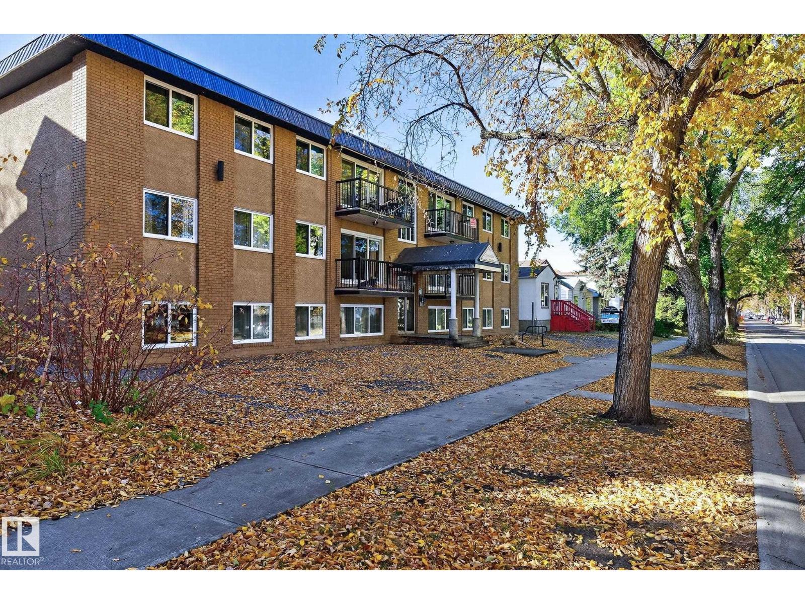 #301 10621 79 AV NW NW