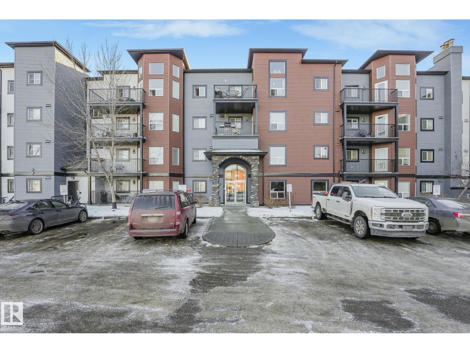 #419 396 Silverberry RD NW