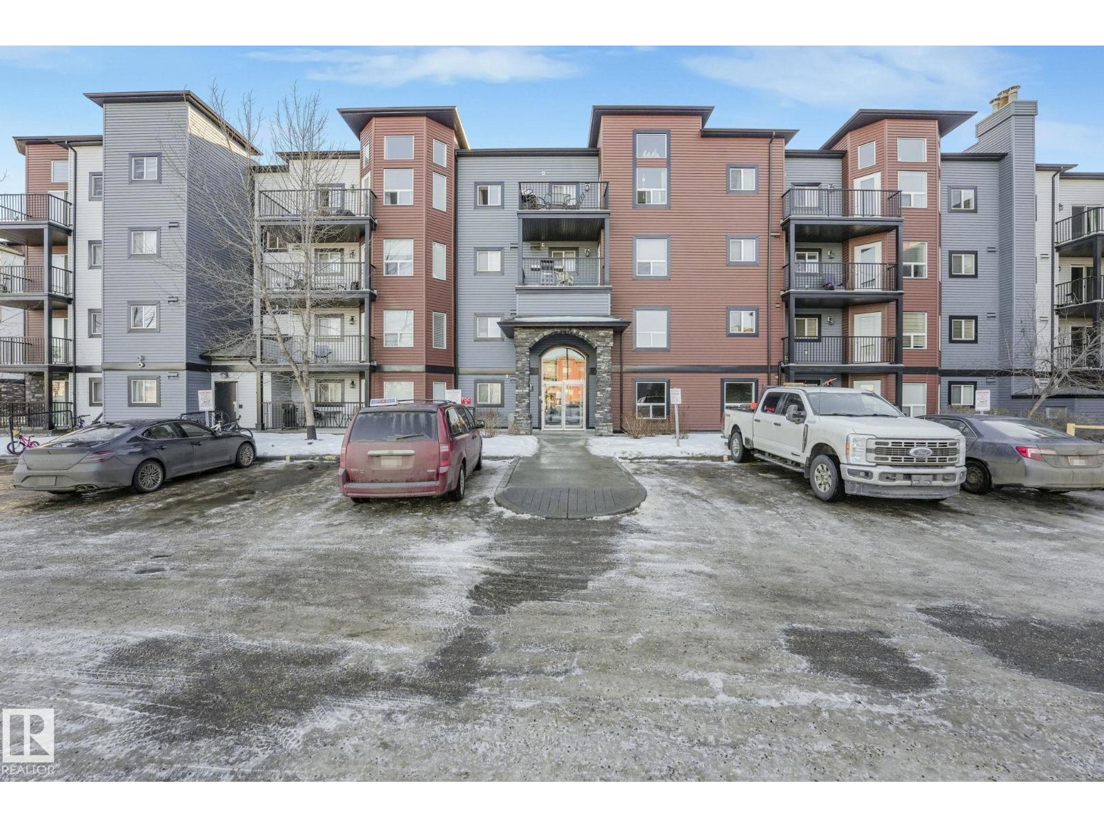 #419 396 Silverberry RD NW