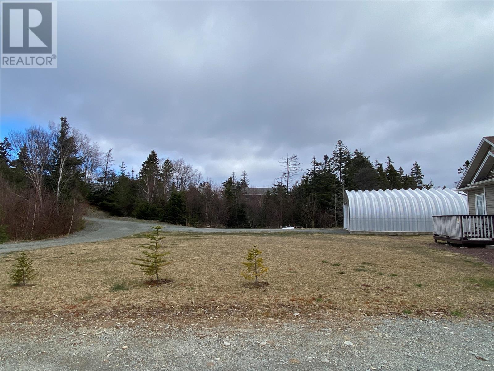 189 North River Road
