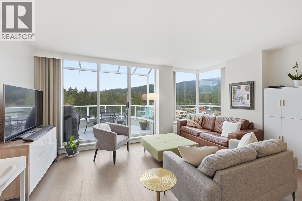 1004 995 ROCHE POINT DRIVE