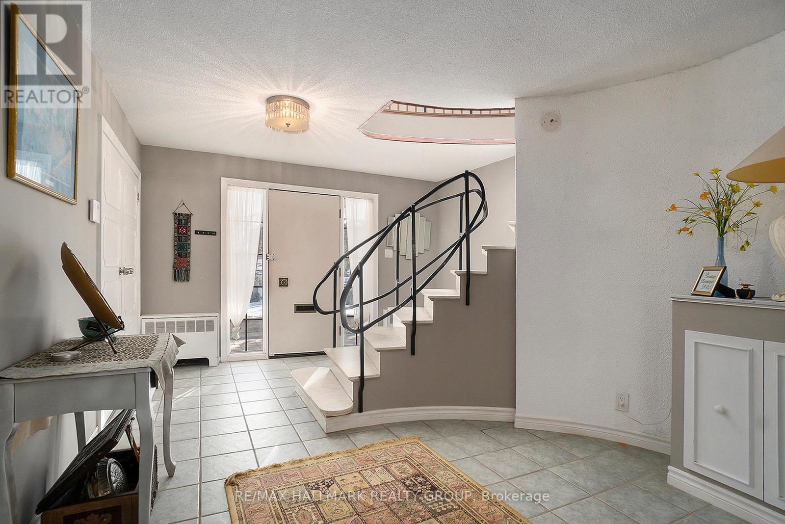 1053 CHELSEA DRIVE