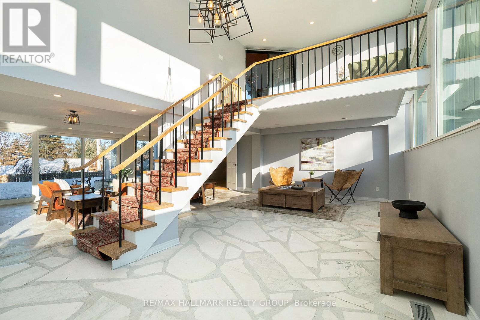 1053 CHELSEA DRIVE