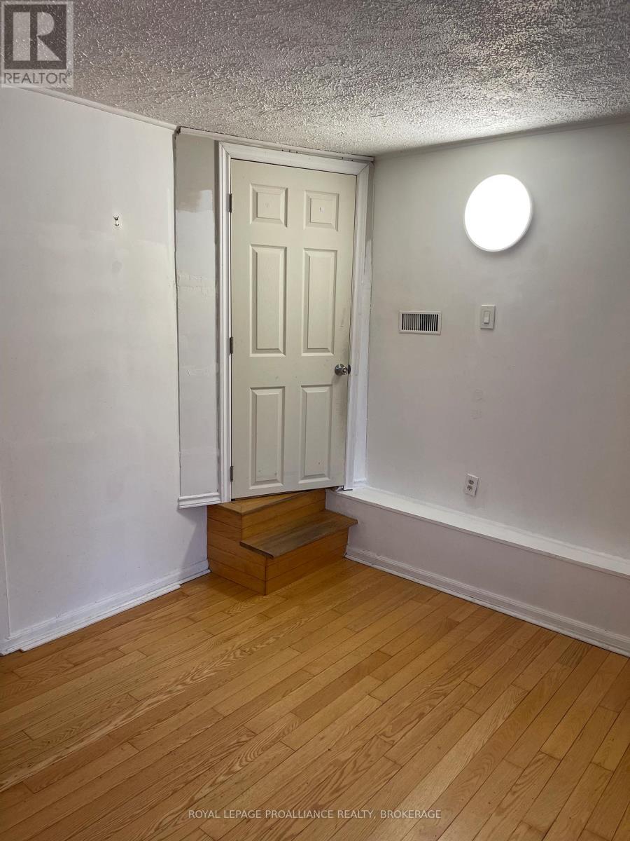 2 - 563 UNION STREET