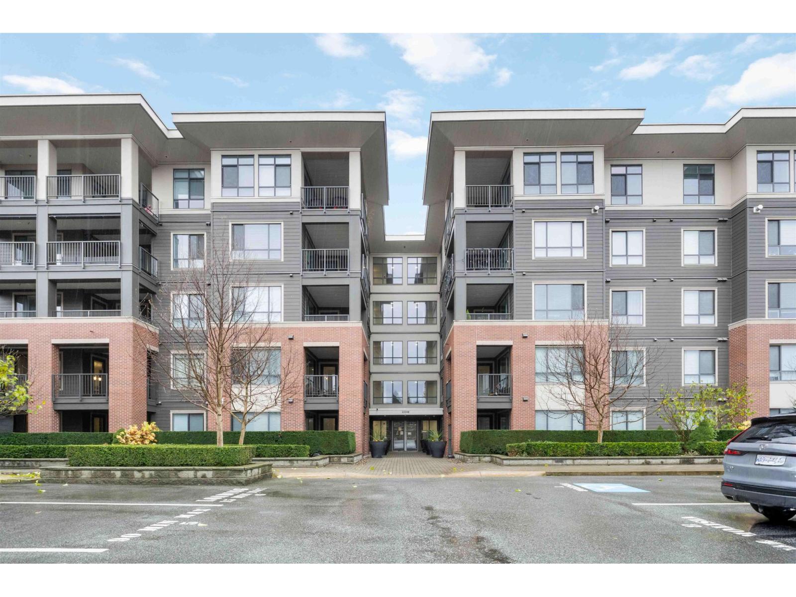 401 33540 MAYFAIR AVENUE