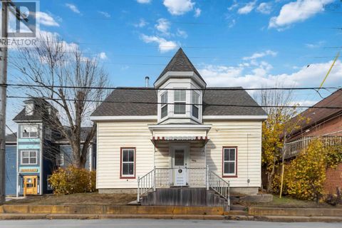 499 Main Street Mahone Bay NS B0J2E0