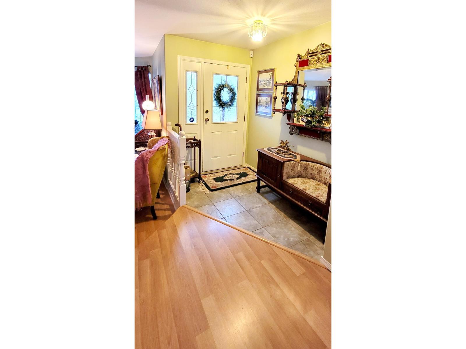 356 CHESTNUT AVENUE|Harrison Hot Springs