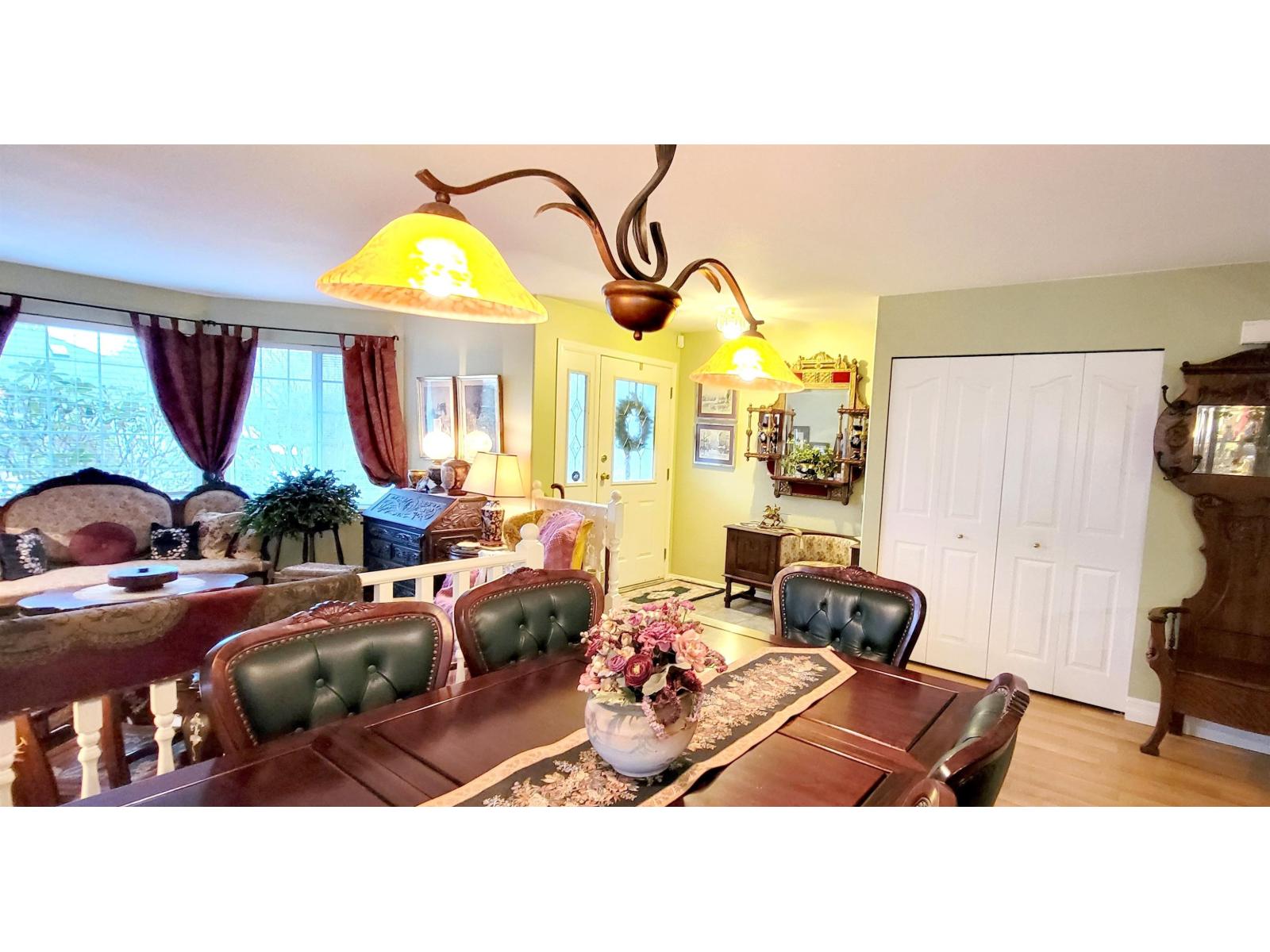 356 CHESTNUT AVENUE|Harrison Hot Springs