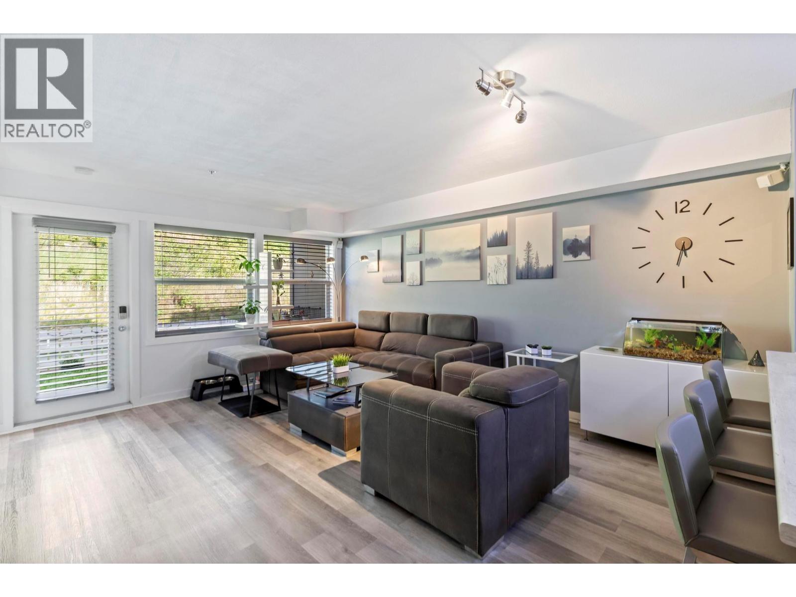 1479 Glenmore Road N Unit# 214