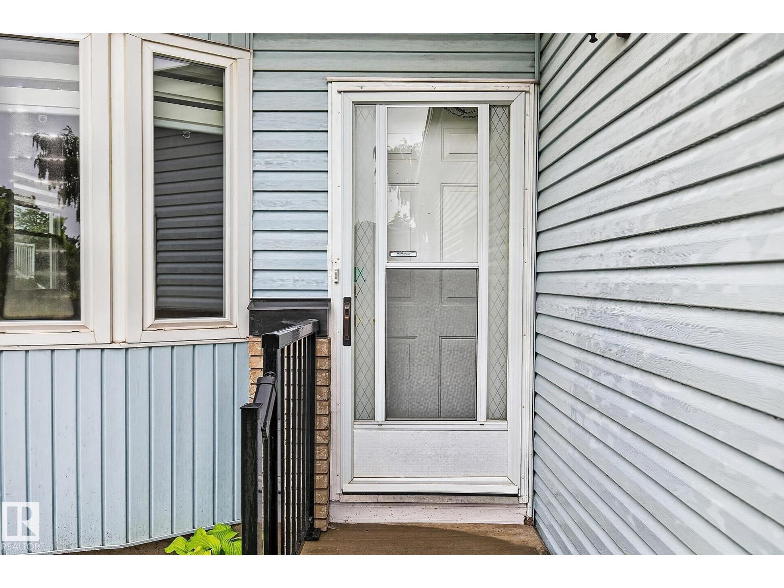 12443 55 ST NW