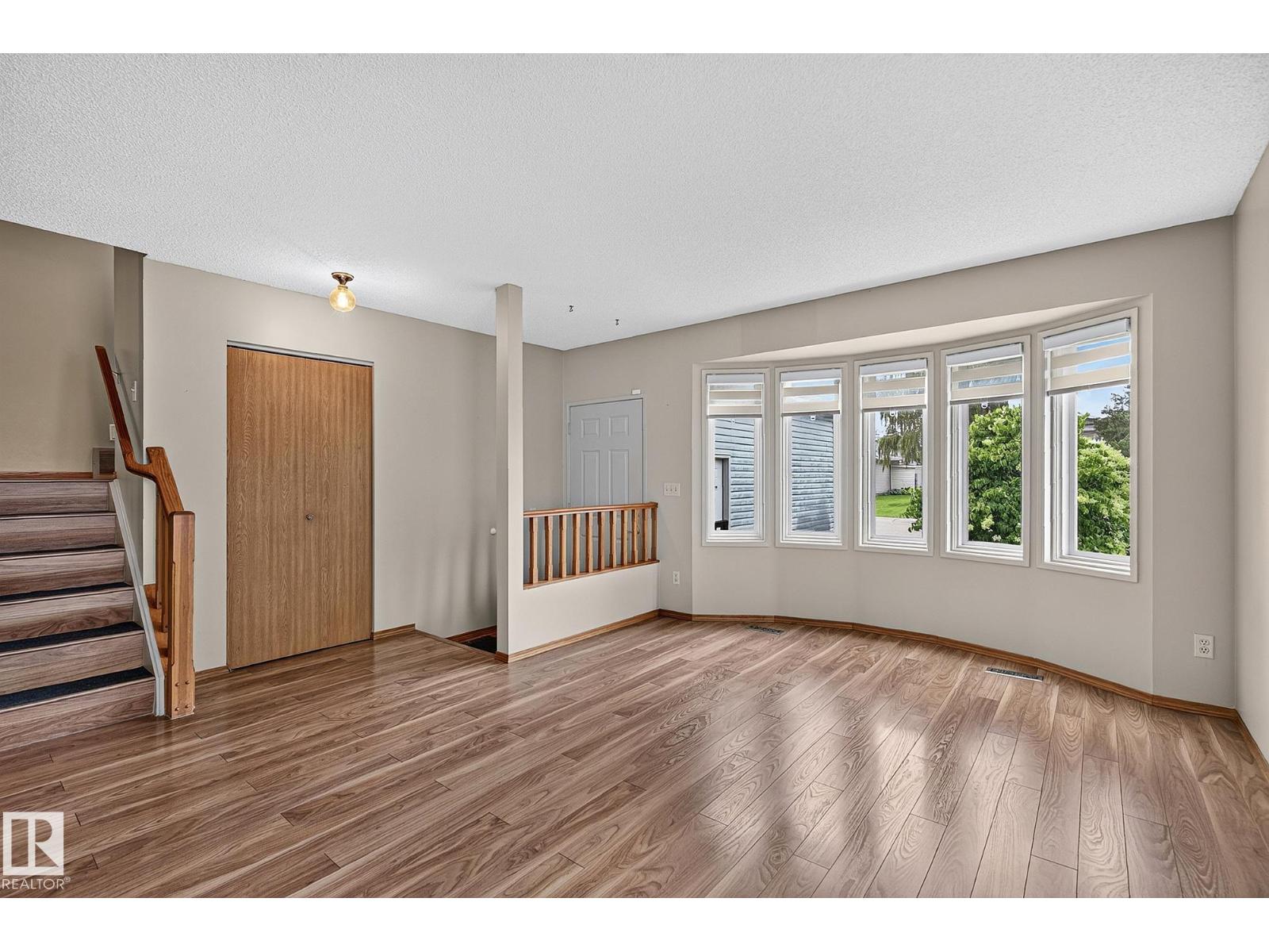 12443 55 ST NW