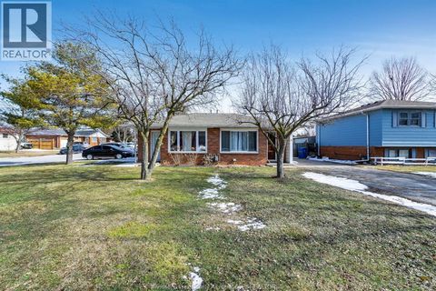 6 MARLENE CRESCENT Leamington ON N8H4J7