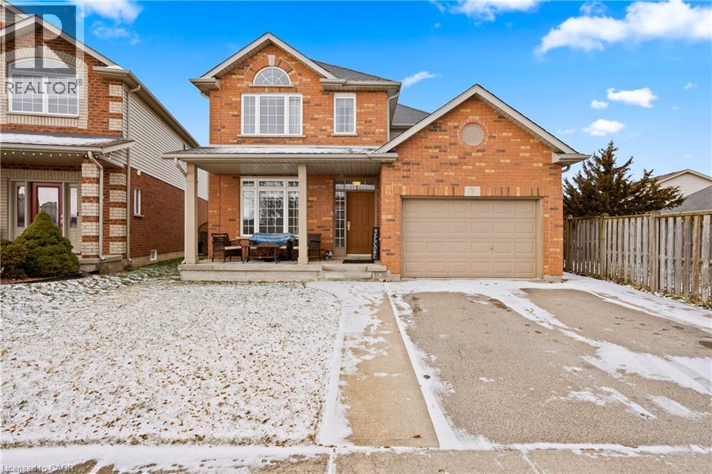 7 HONEY LOCUST Circle