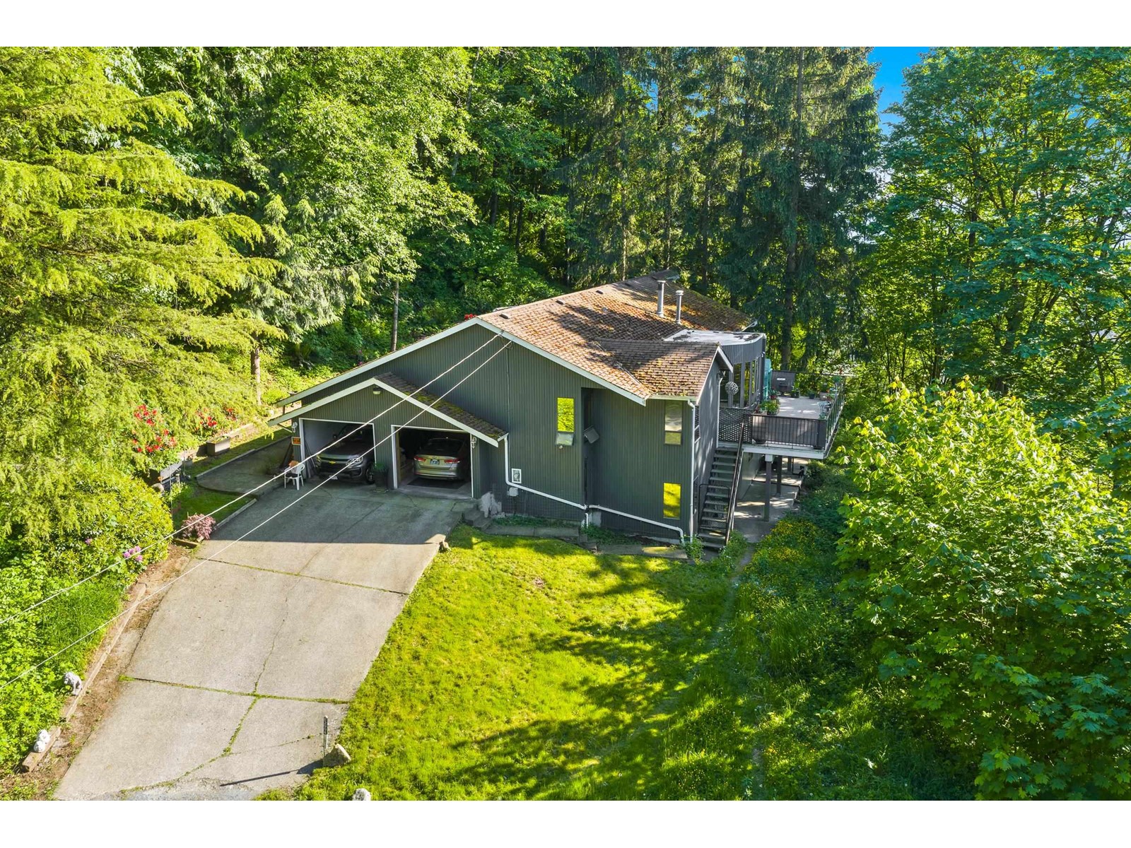 E 2904 GLENCOE PLACE