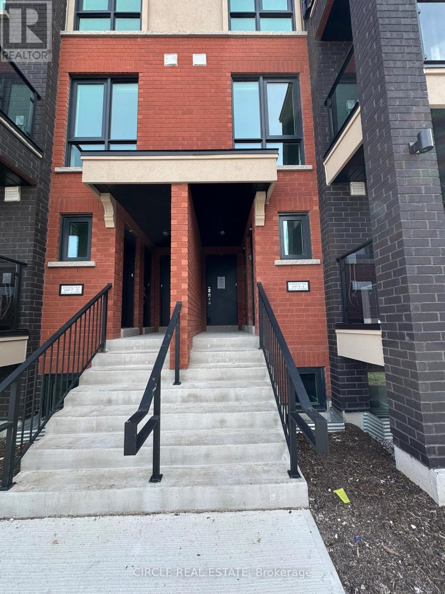 Photo 1 of 20 — 6 - 35 ROMILLY AVENUE Unit 6, Brampton (Northwest Brampton), ON L7A5L8