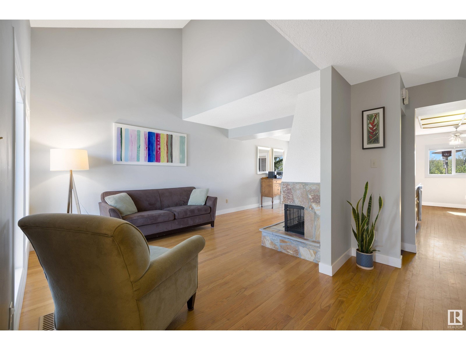 #44 2020 105 ST NW