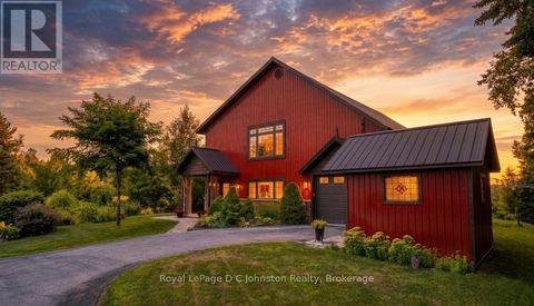 11 LAKE DRIVE South Bruce Peninsula ON N0H1A0