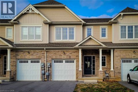 111 ALICIA Crescent Thorold ON L2V0M2
