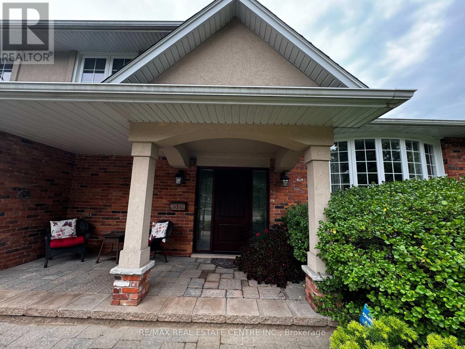 2162 DEVON ROAD
