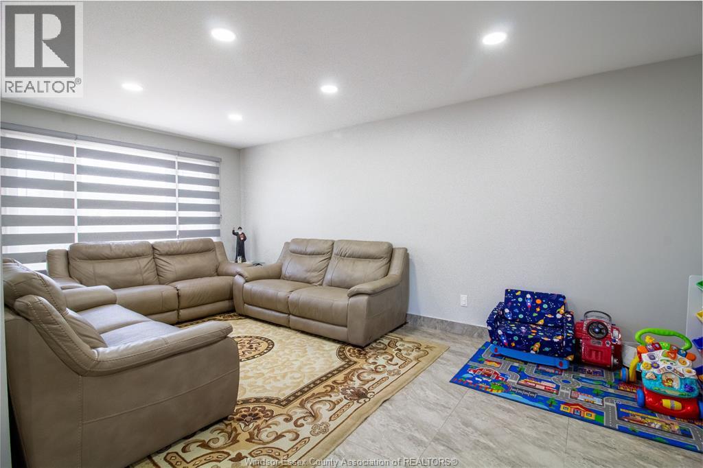 57 WINDWOOD DRIVE