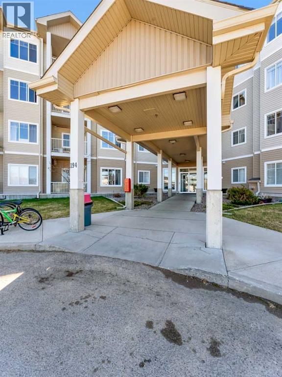 205, 194 Sunrise Circle SW