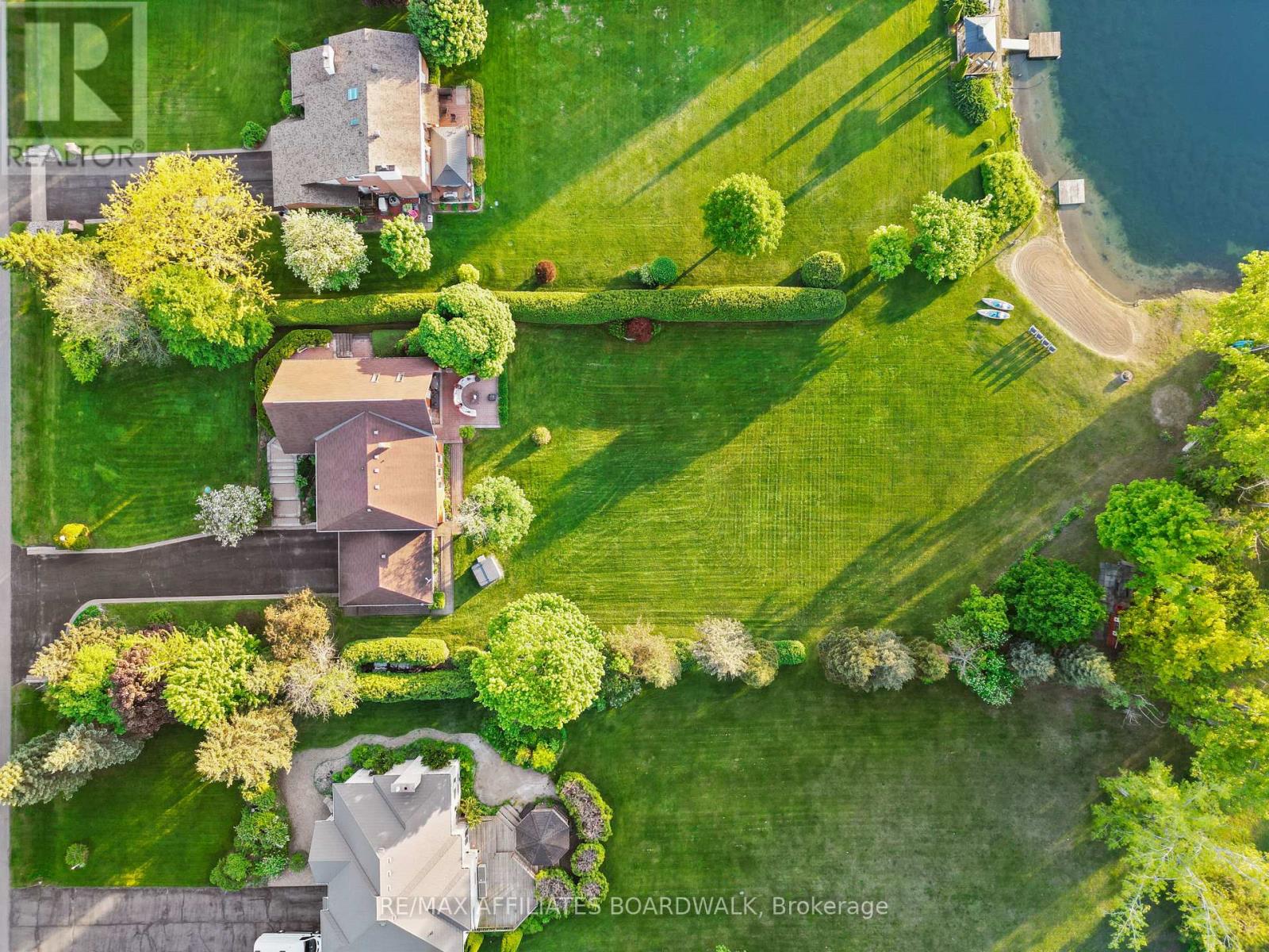 1700 LAKESHORE DRIVE