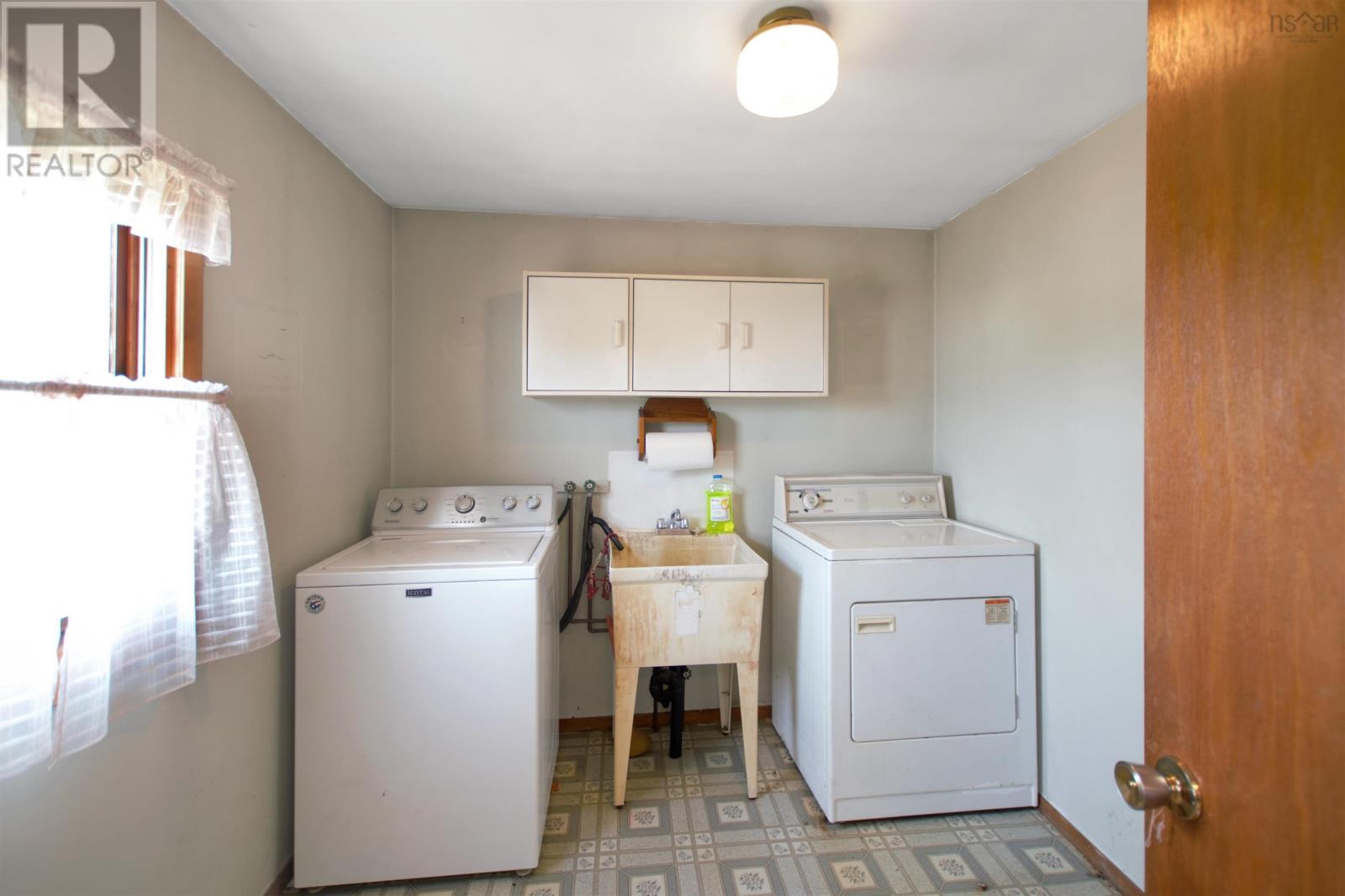 4704 Highway 1